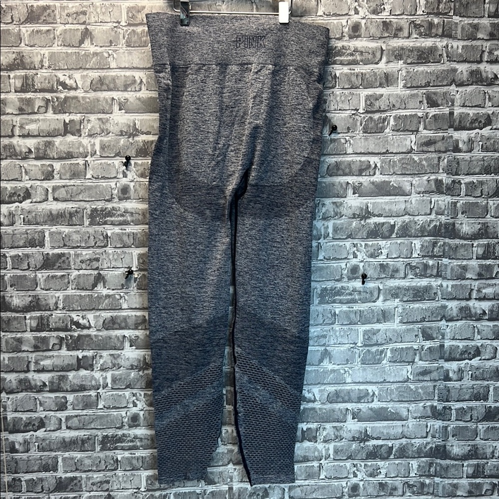 PINK High-Waisted Leggings‎